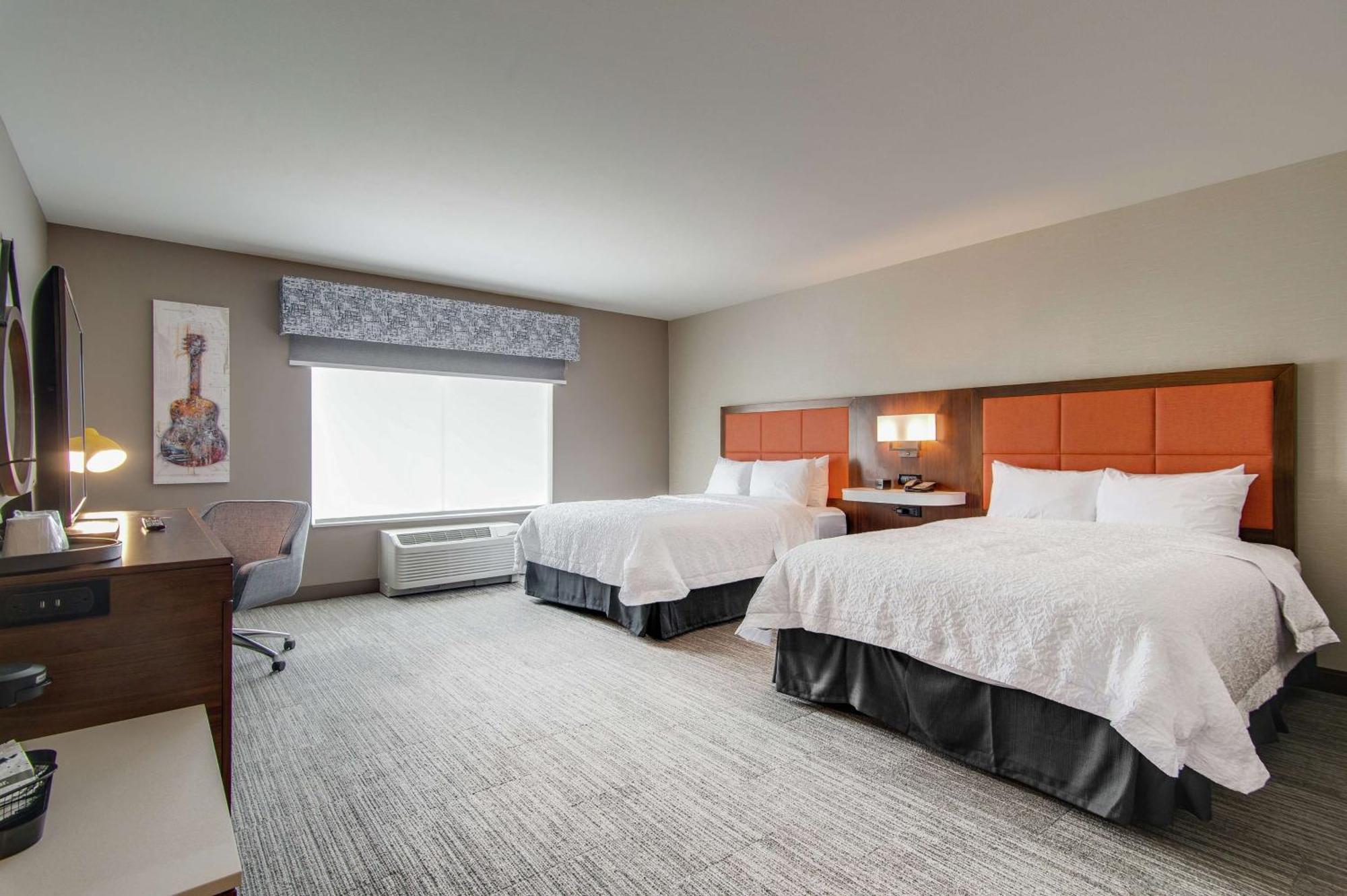 Hampton & By Hilton North Skyline Hotel Nashville